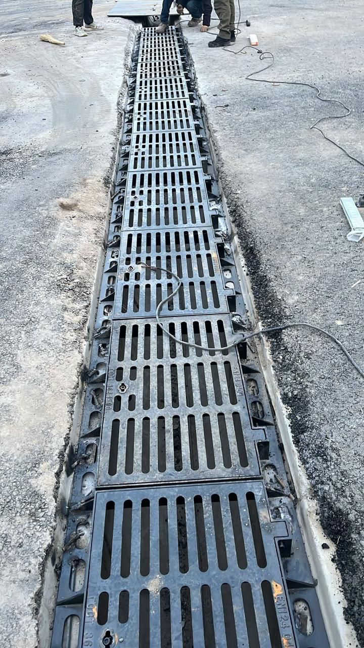 Металлические люки